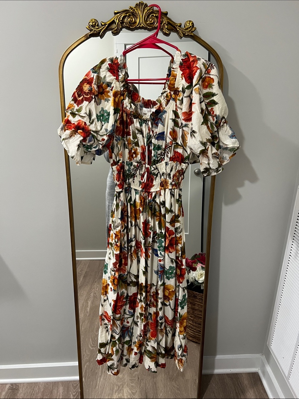 Floral Puff-Sleeve Midi Dress in White with Red & Green Blooms